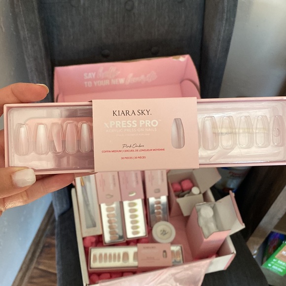 NEW NEVER USED Kiara Sky Xpress acrylic starter kit plus more - Picture 8 of 10